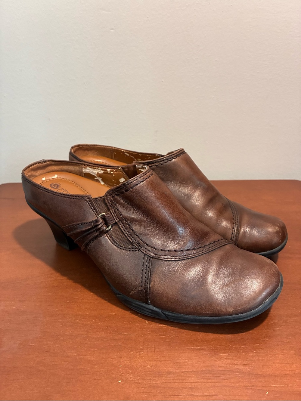 Earth Spirit Classics Emma Womens Brown Leather Mules Clogs Slip-on Shoes Sz 7.5
